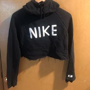 Vintage Nike cropped hoodie